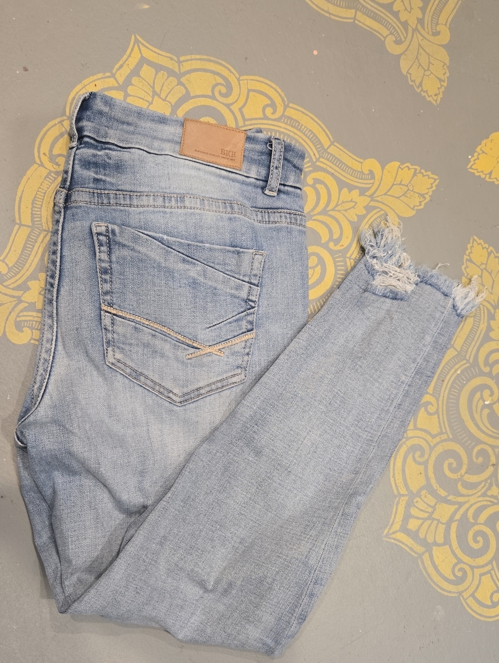 BKE Light Blue Ankle Frayed Hem Jeans